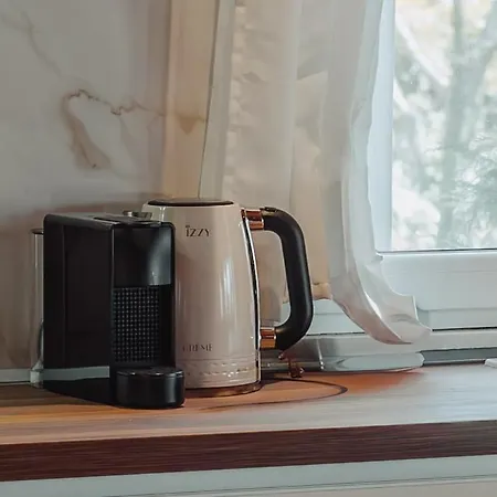 Nikolaidis Family Friendly *