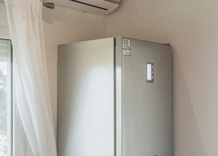 Nikolaidis Family Friendly * Nea Kallikrateia